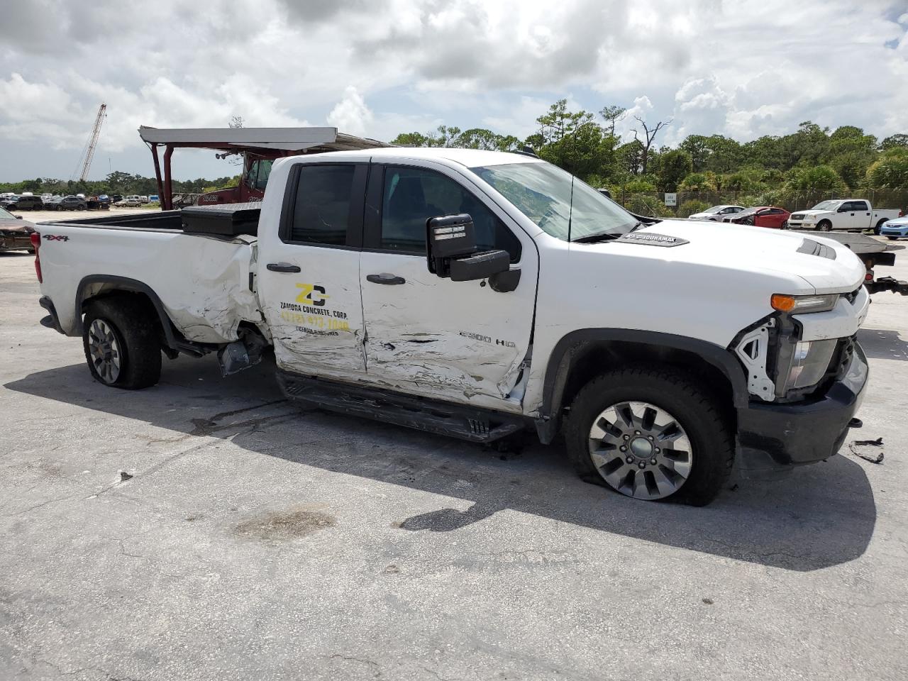 2023 Chevrolet Silverado - Image 4