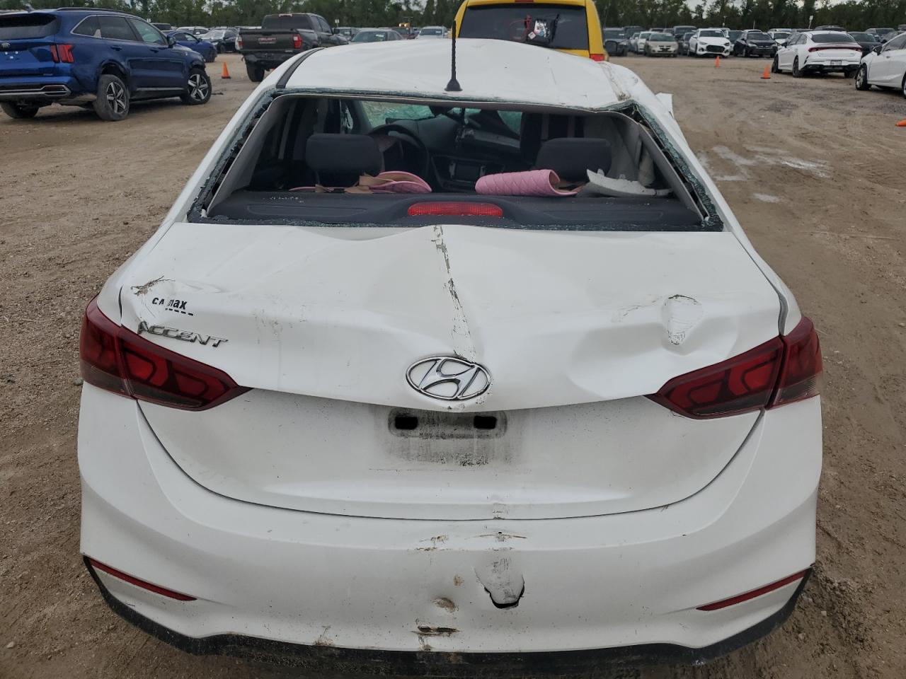 3KPC24A36KE067915 2019 Hyundai Accent Se