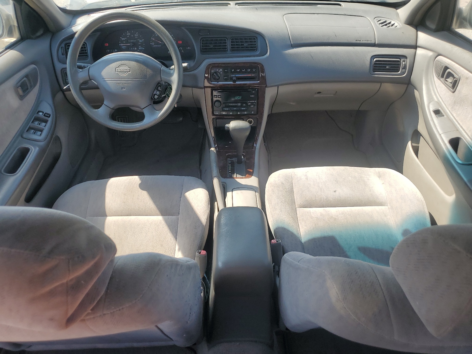 1N4DL01D9XC159740 1999 Nissan Altima Xe