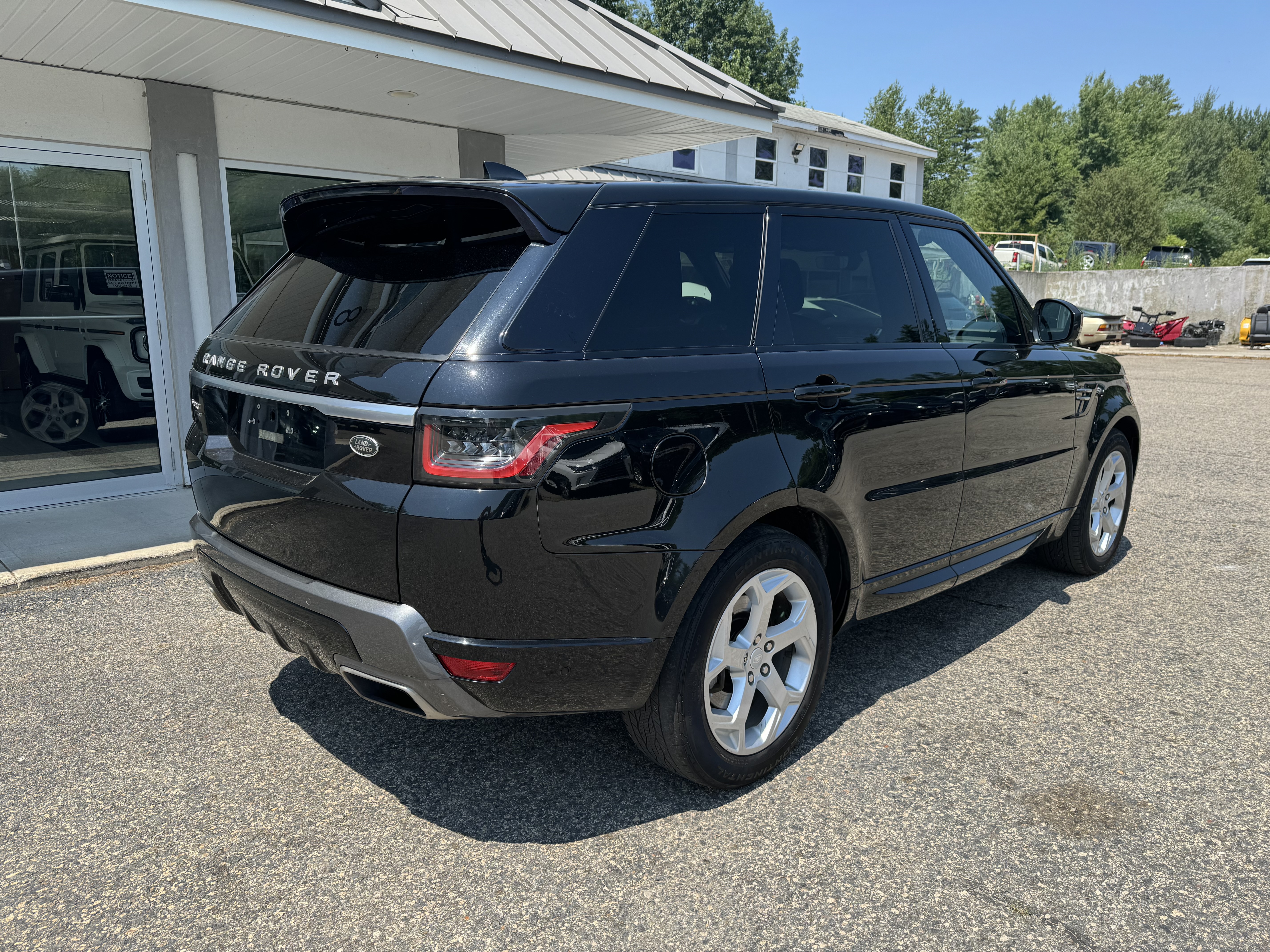 2018 Land Rover Range Rover Sport Hse vin: SALWR2RV1JA406917