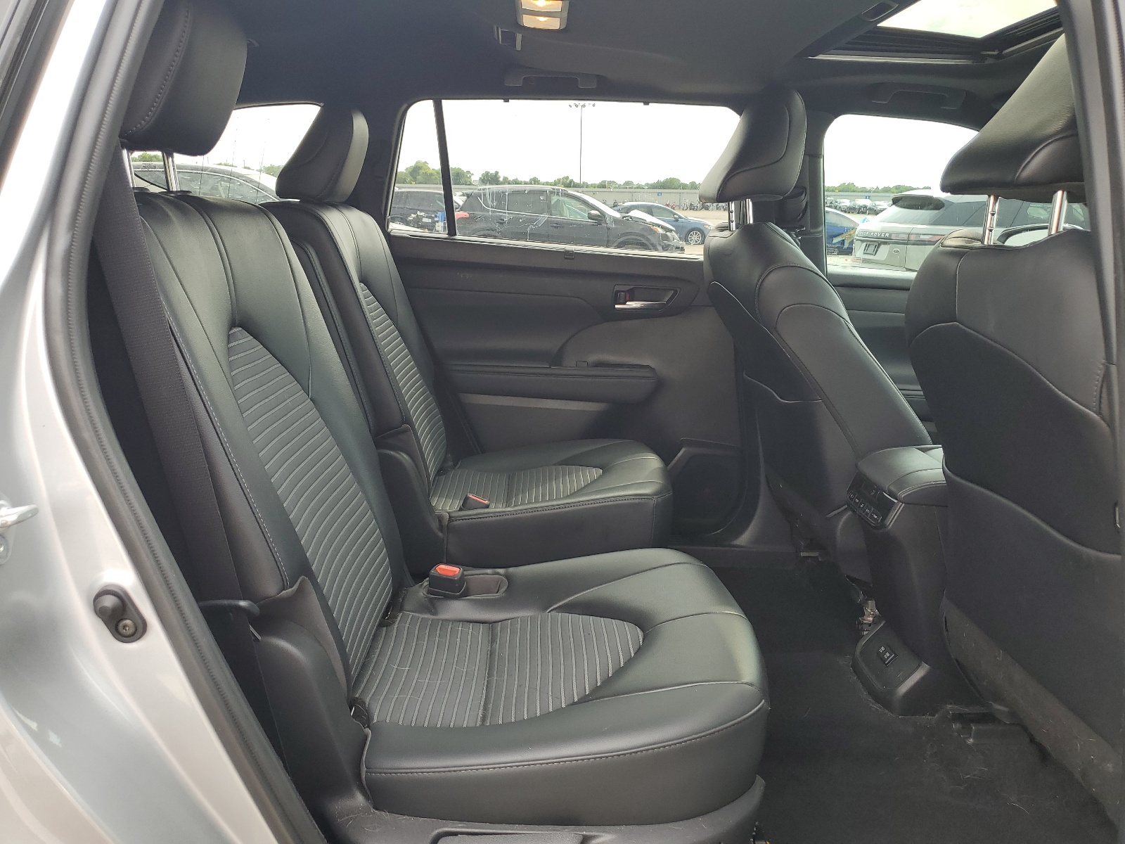 5TDLZRAH2MS089312 2021 Toyota Highlander Xse