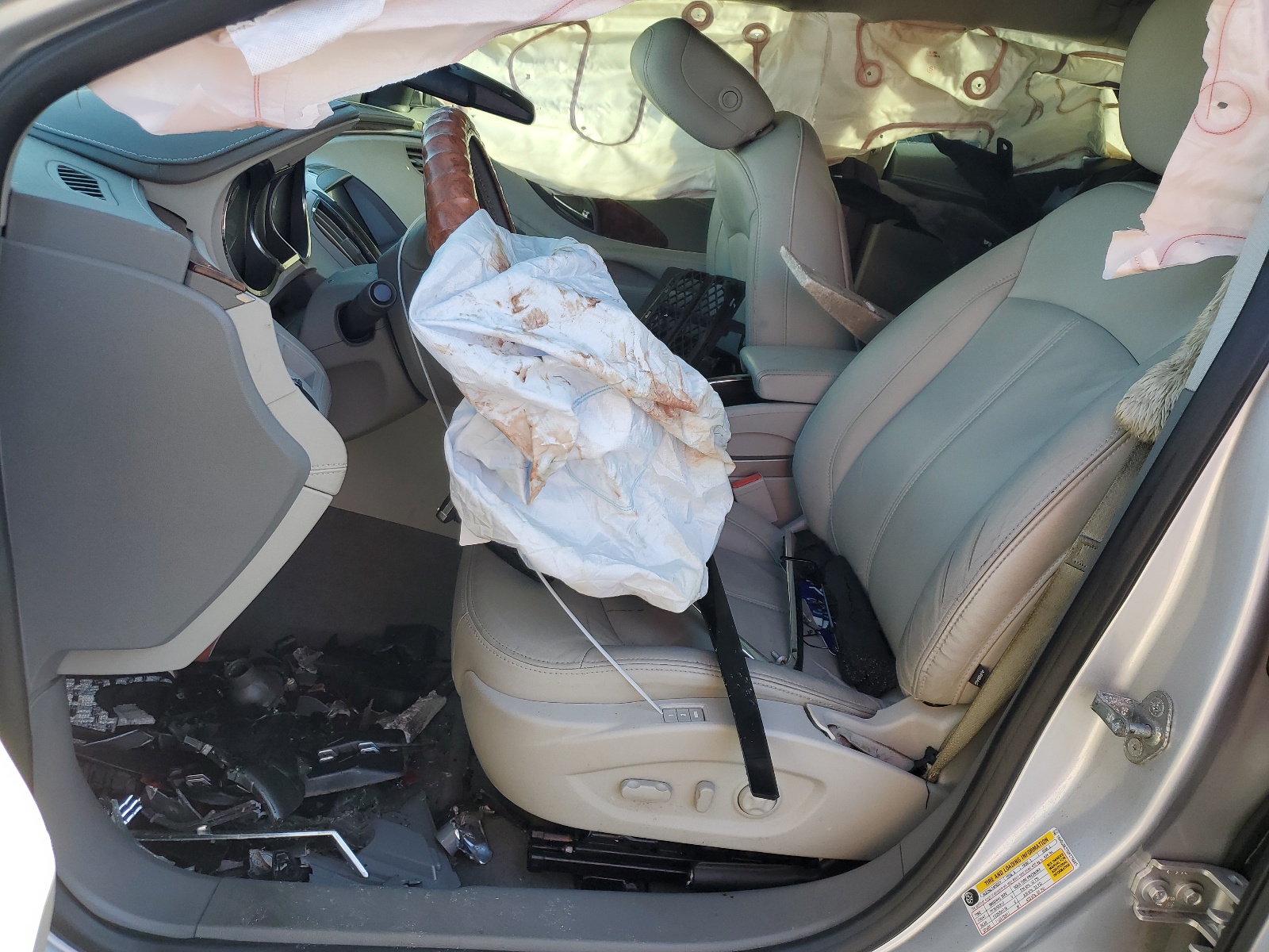 1G4GC5E37DF279225 2013 Buick Lacrosse