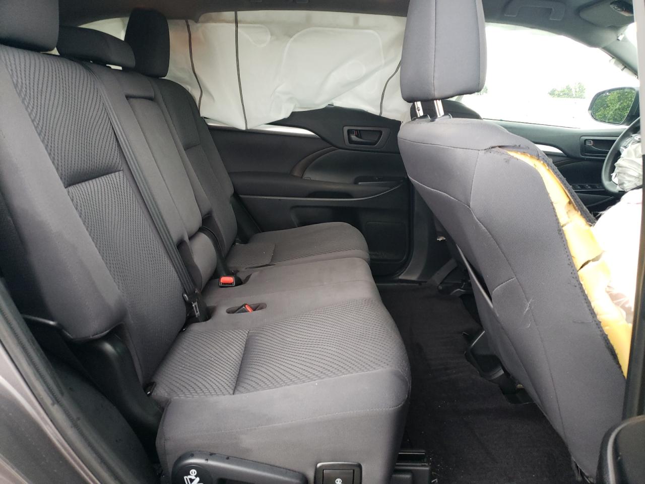 2019 Toyota Highlander Le VIN: 5TDZARFHXKS058803 Lot: 63292644