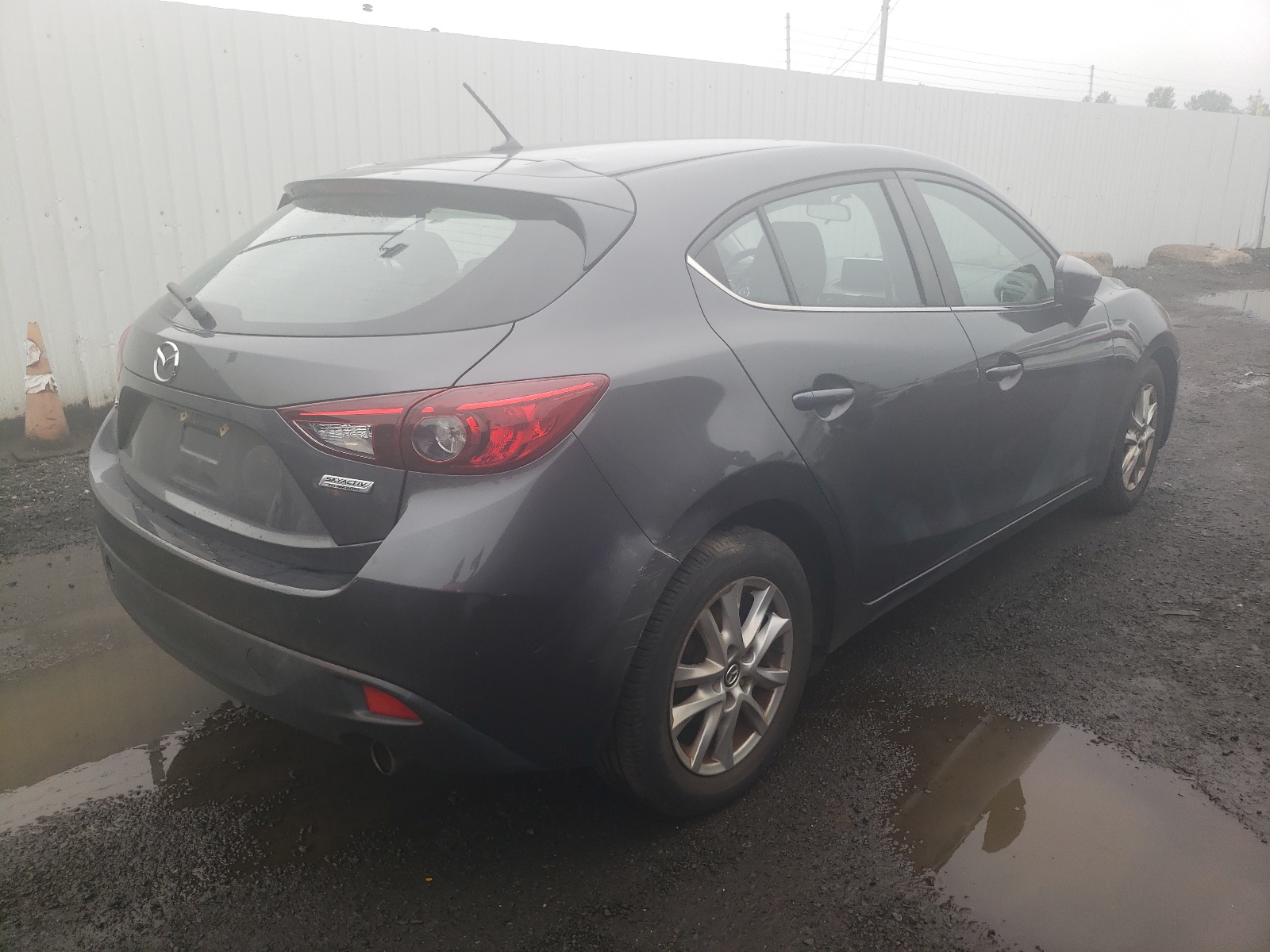 2016 Mazda 3 Touring vin: JM1BM1L7XG1288741