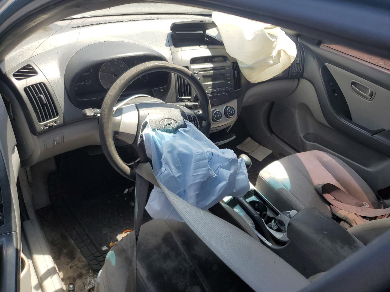 2007 Hyundai Elantra Gls VIN: KMHDU46D37U220190 Lot: 65185804