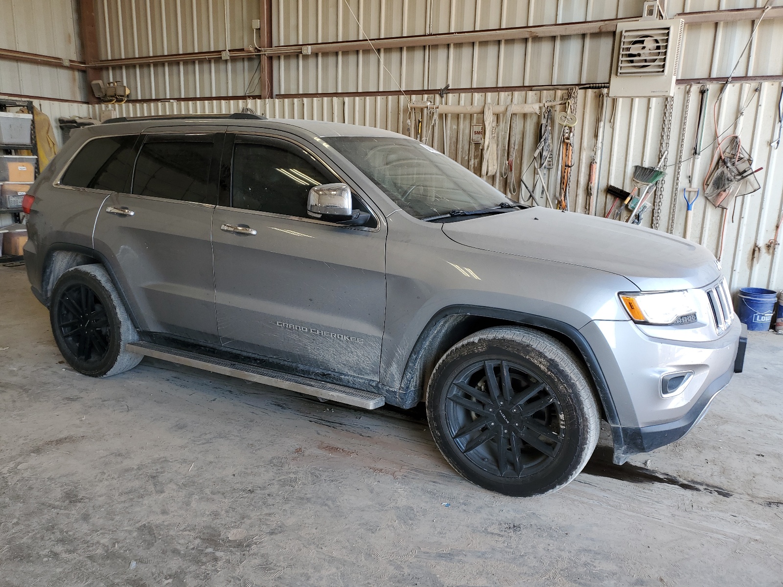 2015 Jeep Grand Cherokee Limited vin: 1C4RJEBG8FC669233