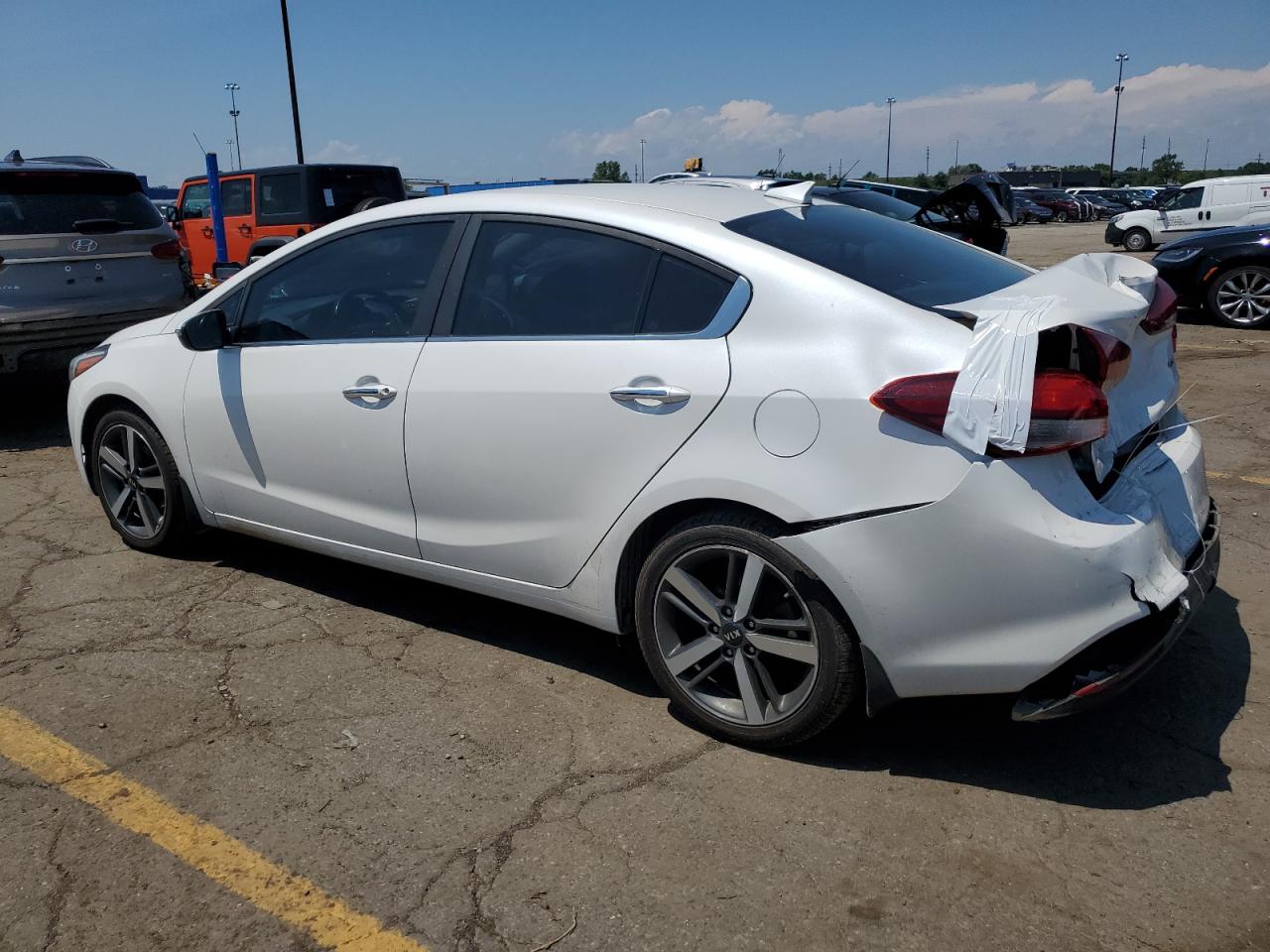 2017 Kia Forte Ex VIN: 3KPFL4A84HE071346 Lot: 63210014