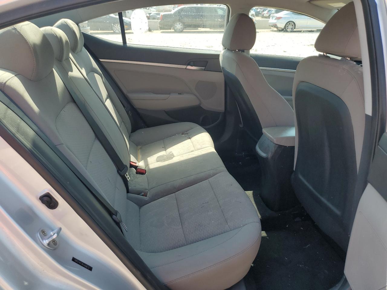 2019 Hyundai Elantra Se VIN: 5NPD74LFXKH468635 Lot: 59882184
