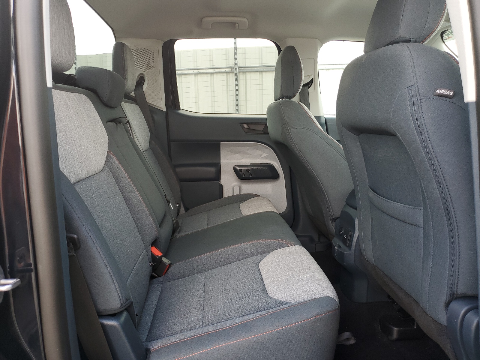 3FTTW8E38PRA33318 2023 Ford Maverick Xl