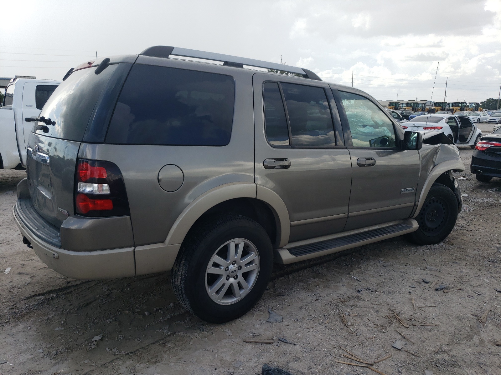 1FMEU64E46ZA23218 2006 Ford Explorer Eddie Bauer