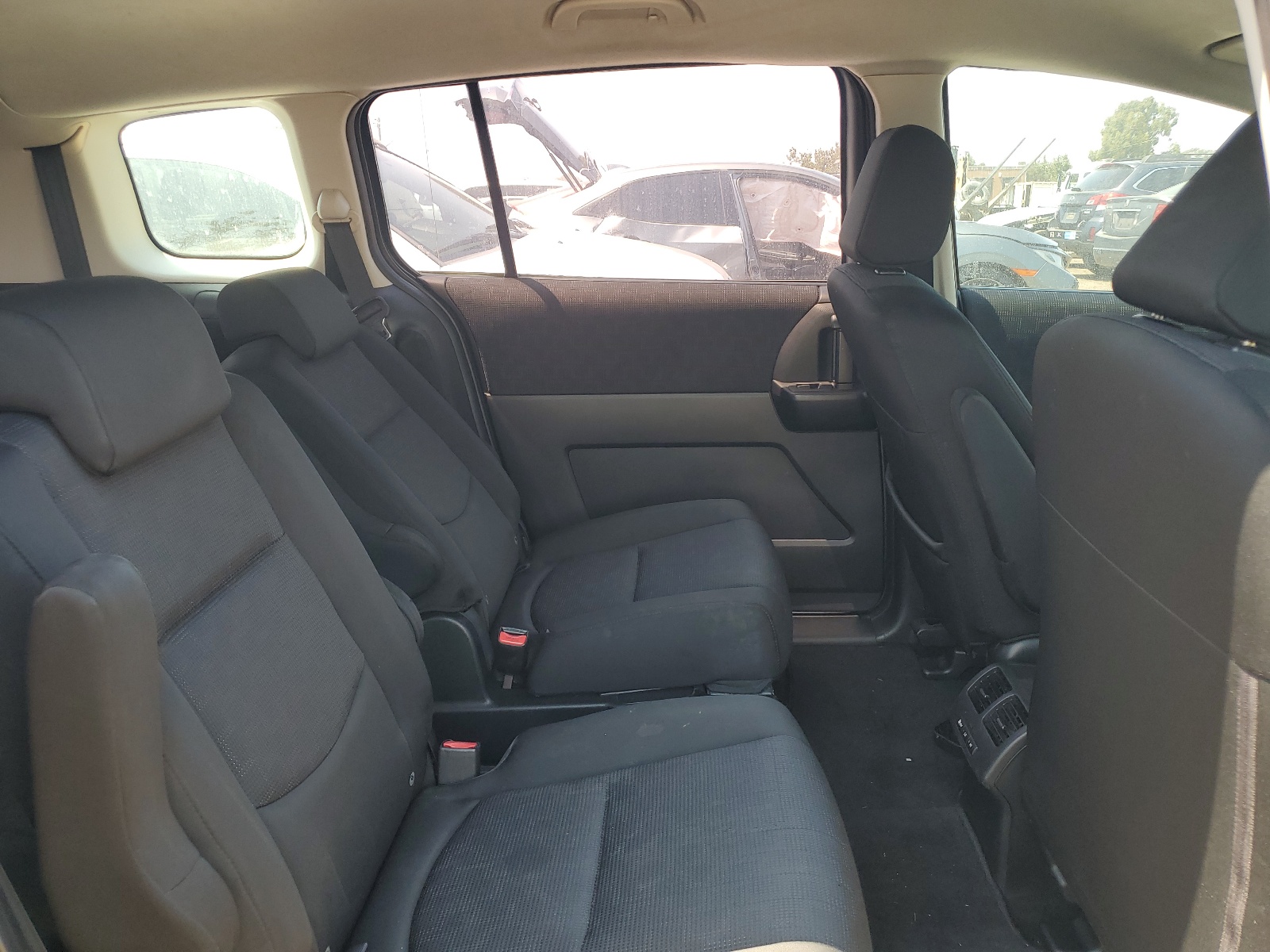 JM1CR29L990352468 2009 Mazda 5