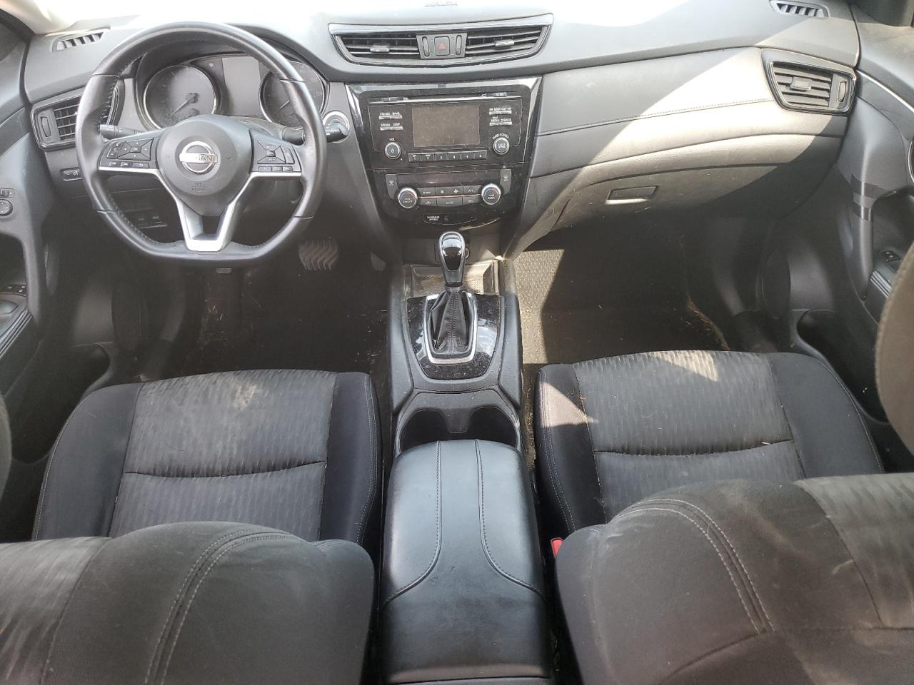 2017 Nissan Rogue S VIN: JN8AT2MV4HW255423 Lot: 61531454