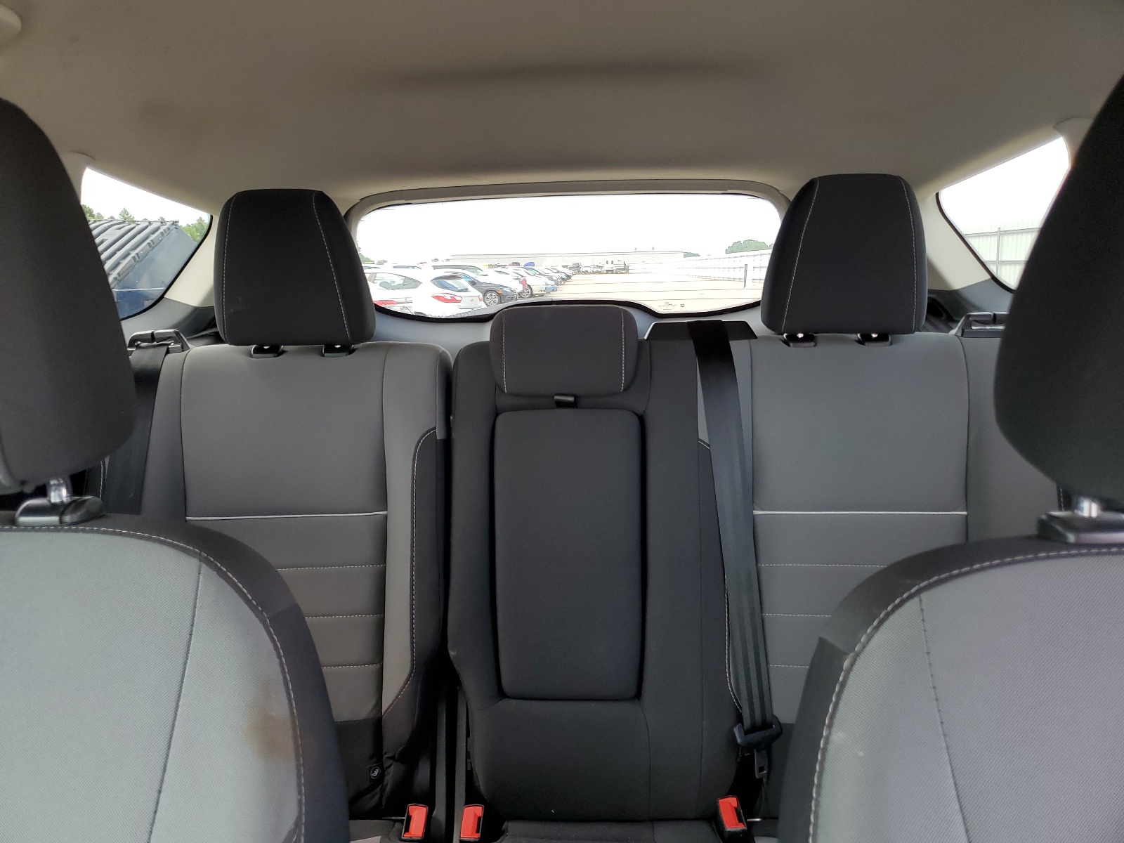 1FMCU9G90FUC21959 2015 Ford Escape Se