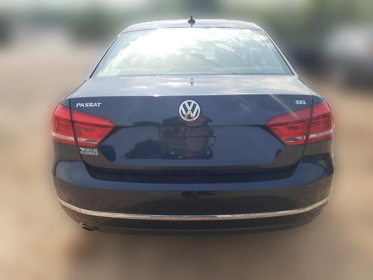 2013 Volkswagen Passat Sel VIN: 1VWCP7A36DC054382 Lot: 63277834