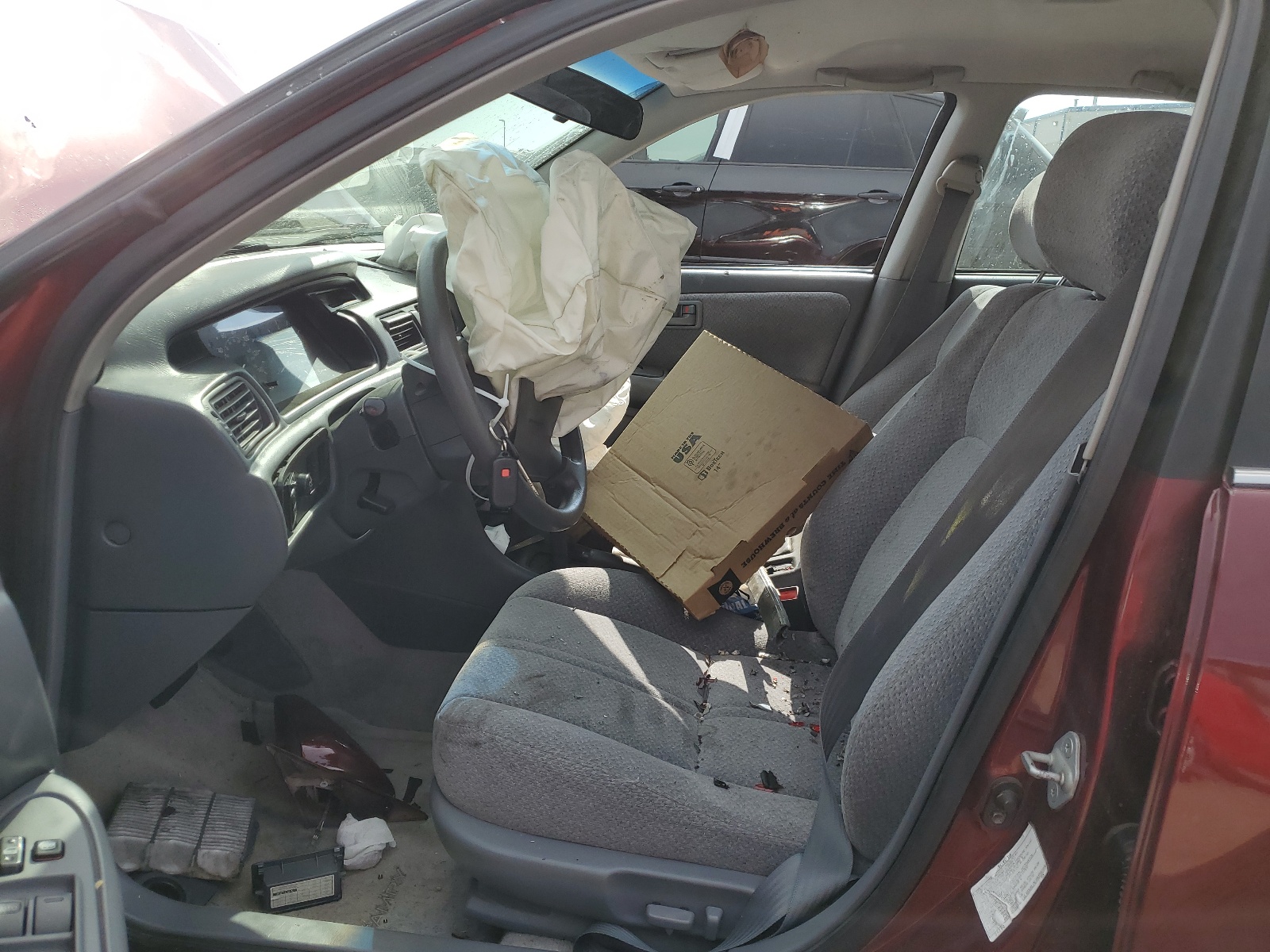 JT2BG22K0Y0476896 2000 Toyota Camry Ce