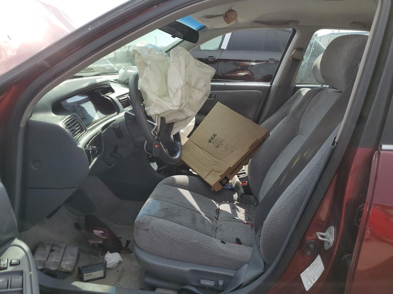 2000 Toyota Camry Ce VIN: JT2BG22K0Y0476896 Lot: 64507704