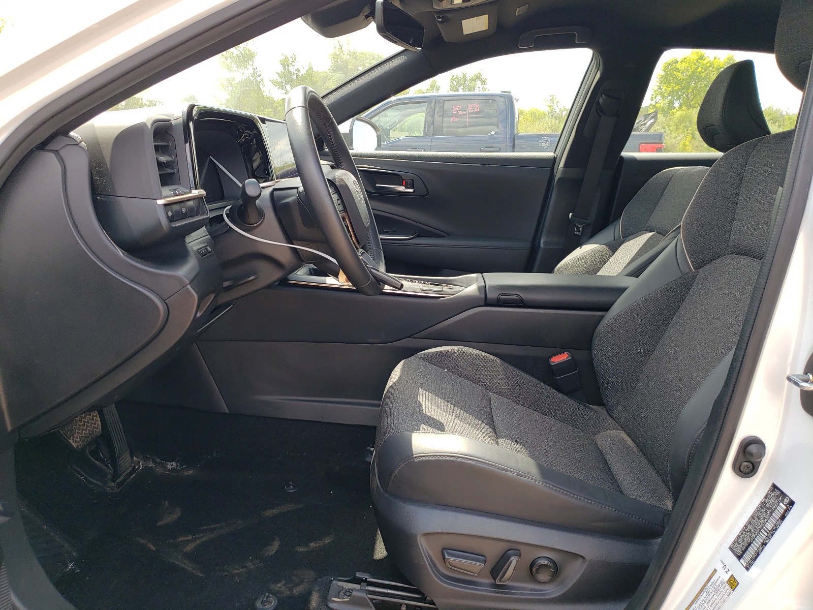 JTDAAAAF3P3004353 2023 Toyota Crown Xle