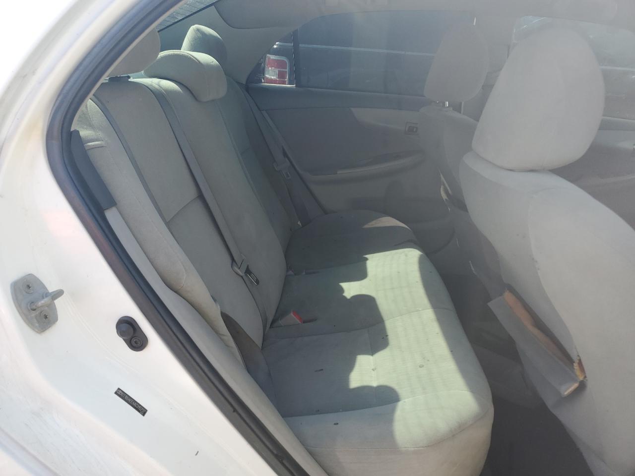 2010 Toyota Corolla Base VIN: 2T1BU4EE4AC315237 Lot: 64118885