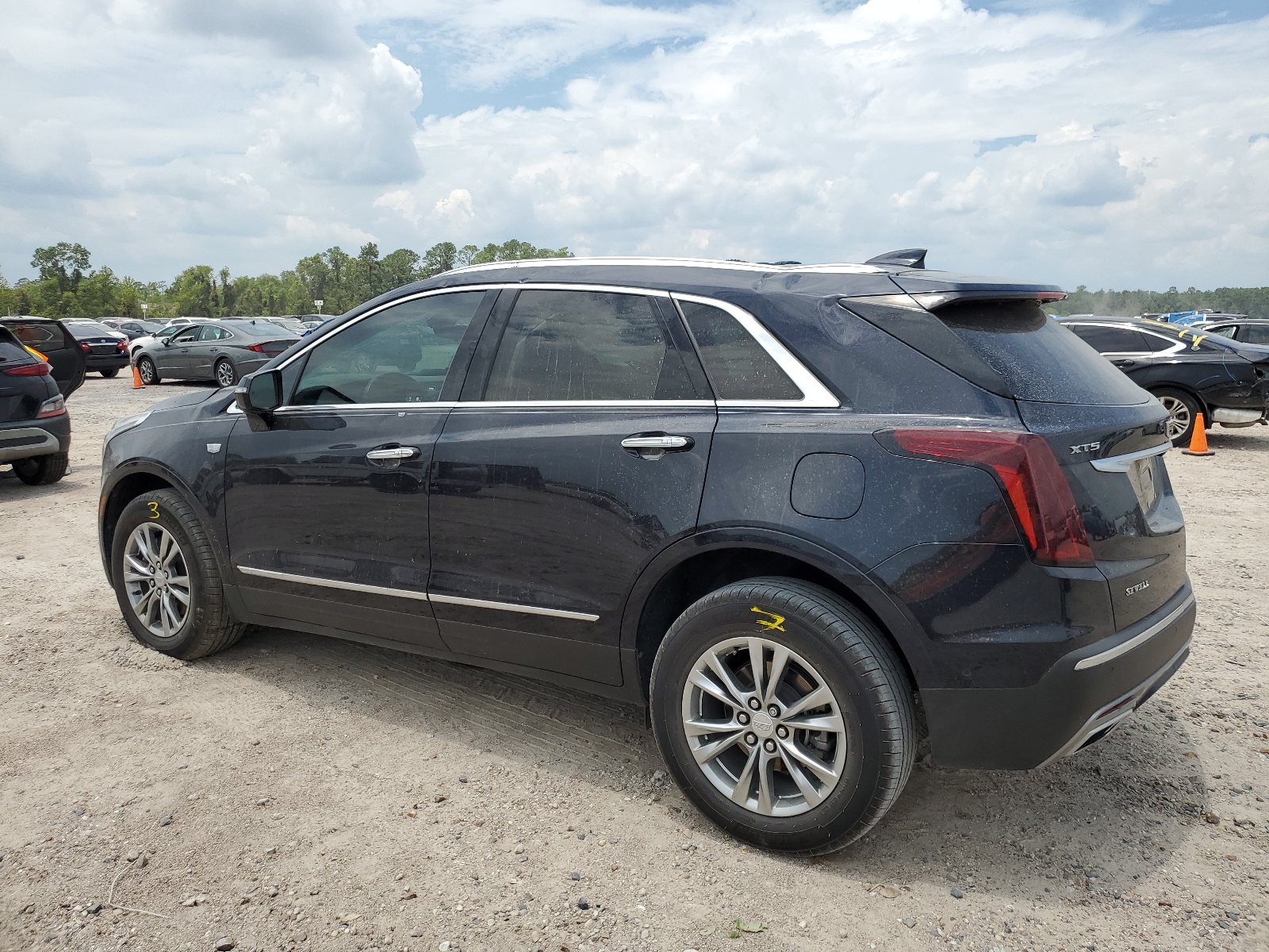 1GYKNCRSXMZ130024 2021 Cadillac Xt5 Premium Luxury