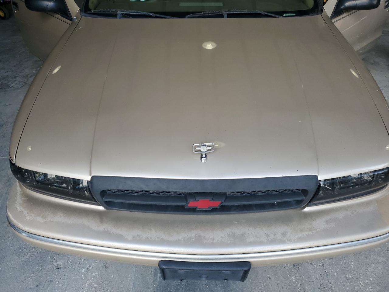 1996 Chevrolet Caprice Classic VIN: 1G1BL52W7TR178821 Lot: 64466124
