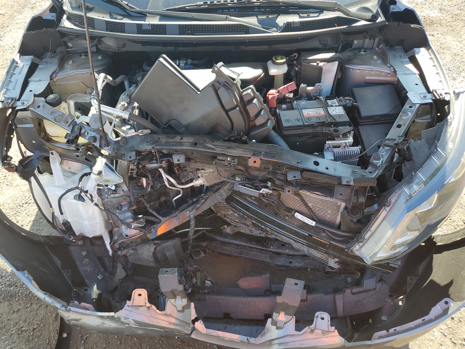 JN1BJ1CR4KW324500 2019 Nissan Rogue Sport S