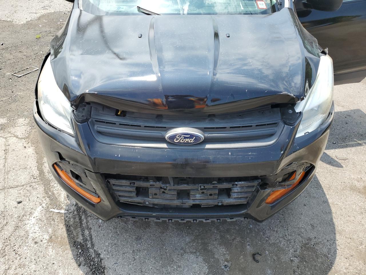 2016 Ford Escape S VIN: 1FMCU0F70GUB18506 Lot: 64874444