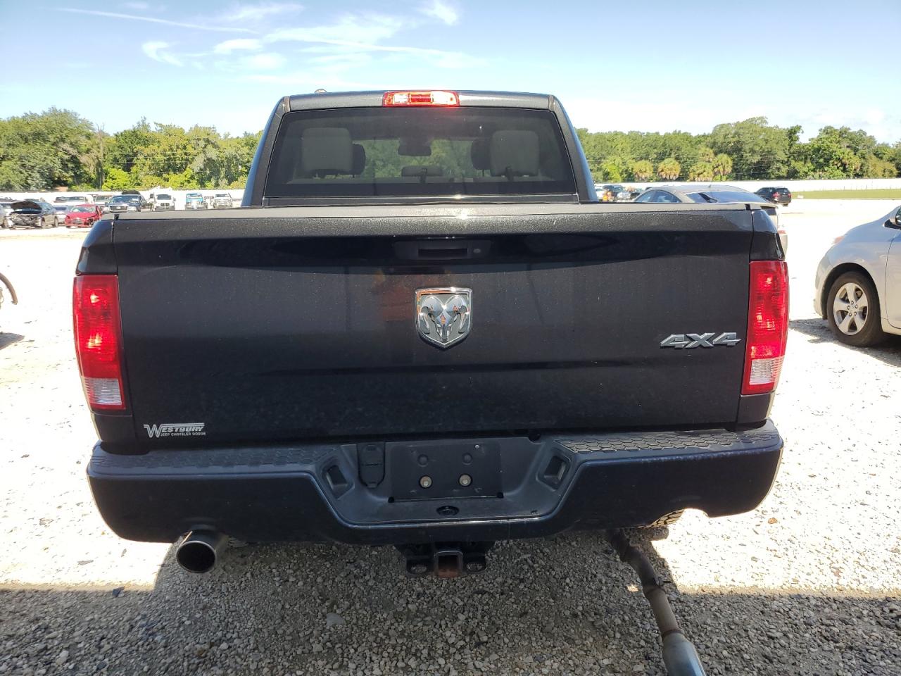 2015 Ram 1500 St VIN: 1C6RR7KT4FS635904 Lot: 62440574