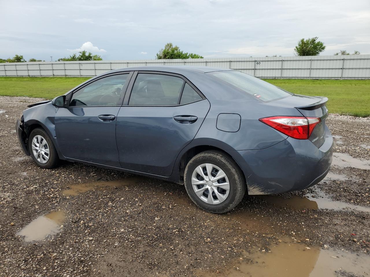 5YFBURHE2GP526230 2016 TOYOTA COROLLA - Image 2