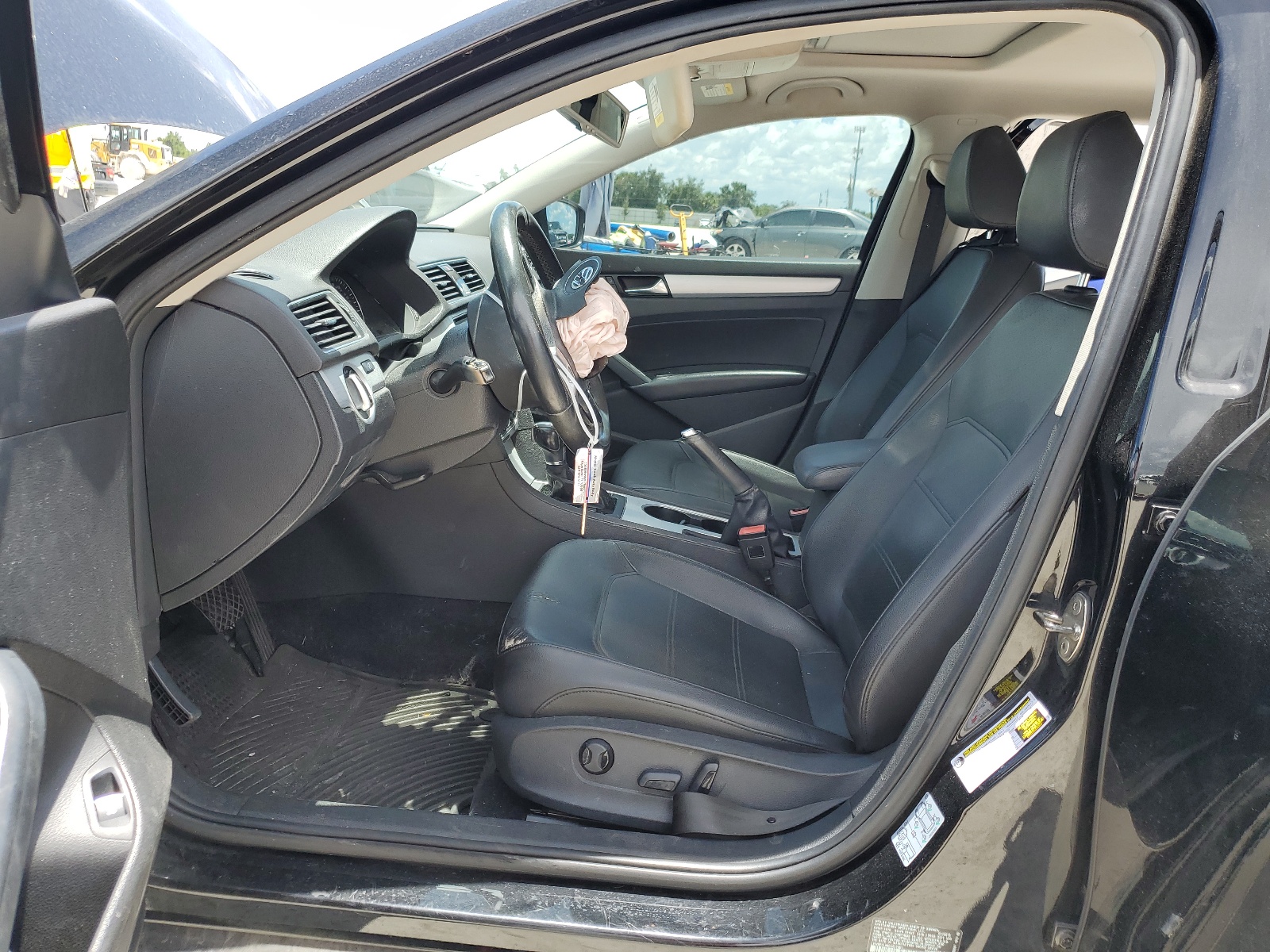 1VWBP7A36DC007851 2013 Volkswagen Passat Se