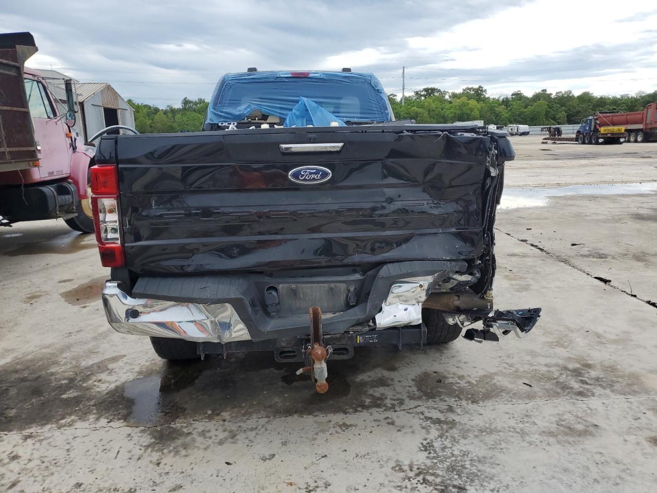 2020 Ford F350 - Image 6