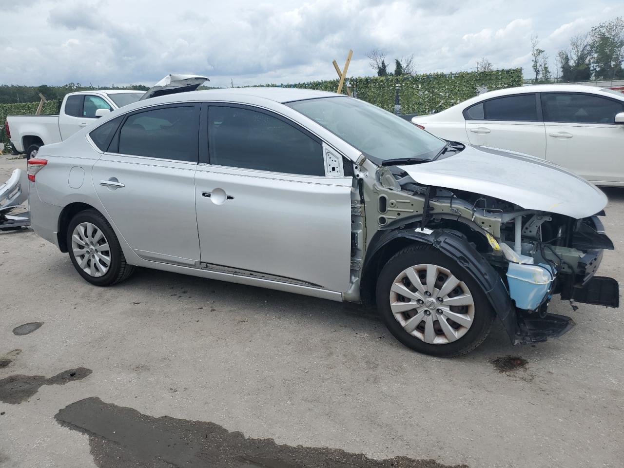 2014 Nissan Sentra - Image 4