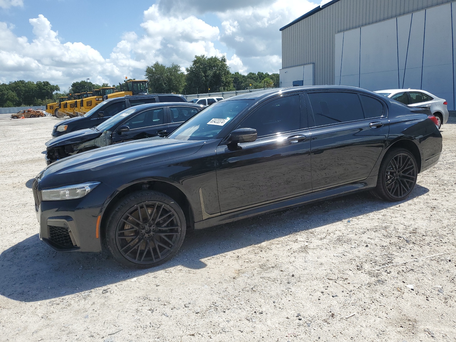 2021 BMW 750 Xi vin: WBA7U2C03MCF23642