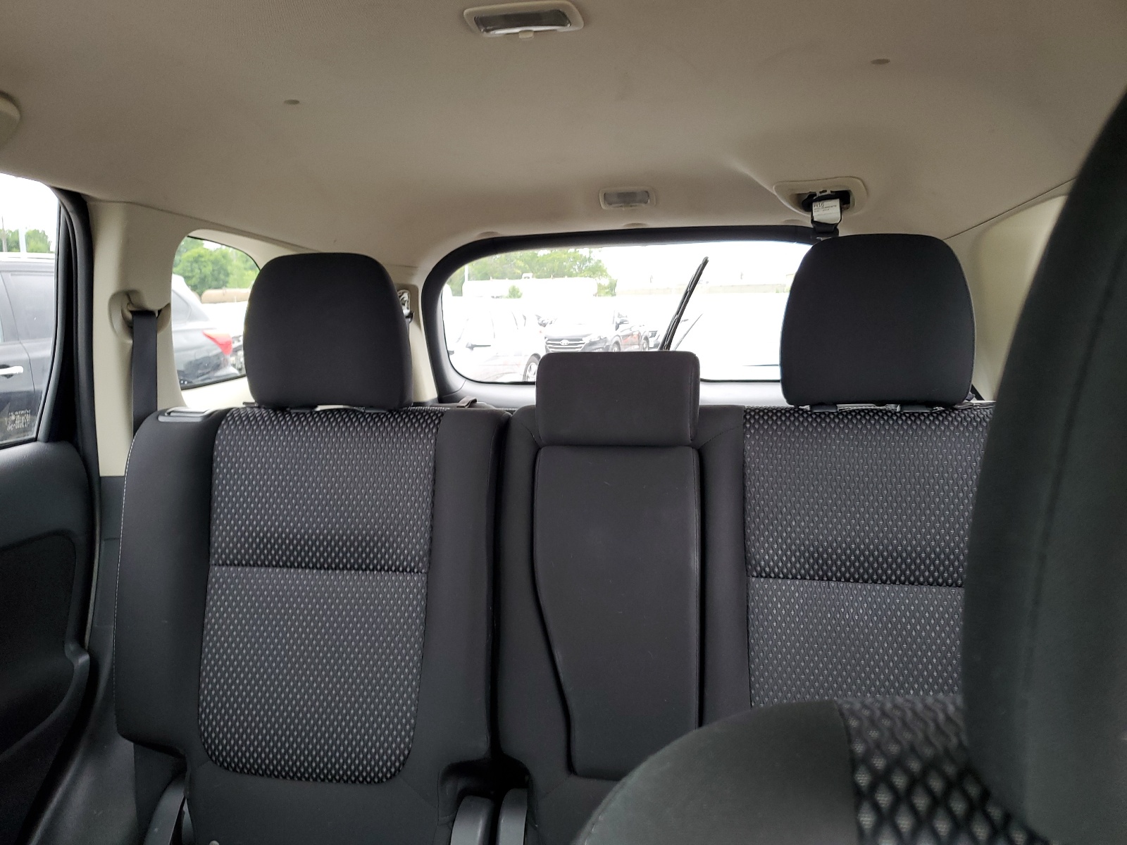 JA4AD2A37HZ039036 2017 Mitsubishi Outlander Es