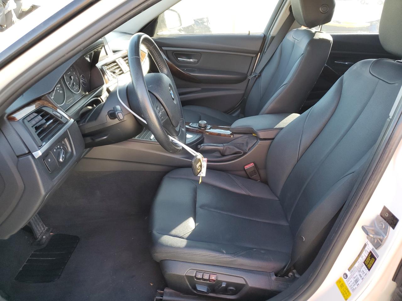 2014 BMW 320 I VIN: WBA3B1G55ENS77099 Lot: 64474864