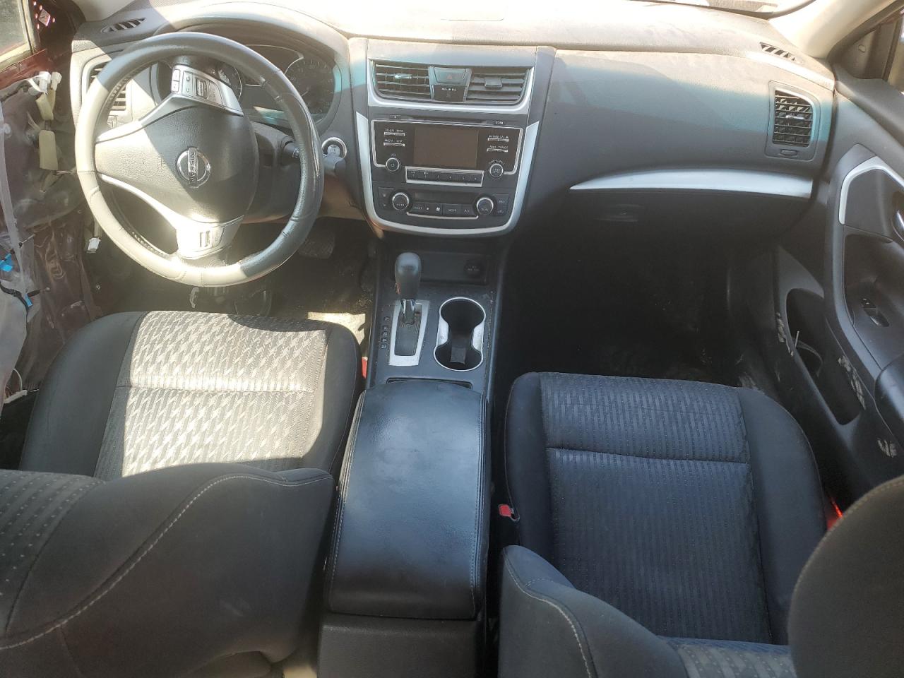 1N4AL3AP3GC162261 2016 Nissan Altima 2.5