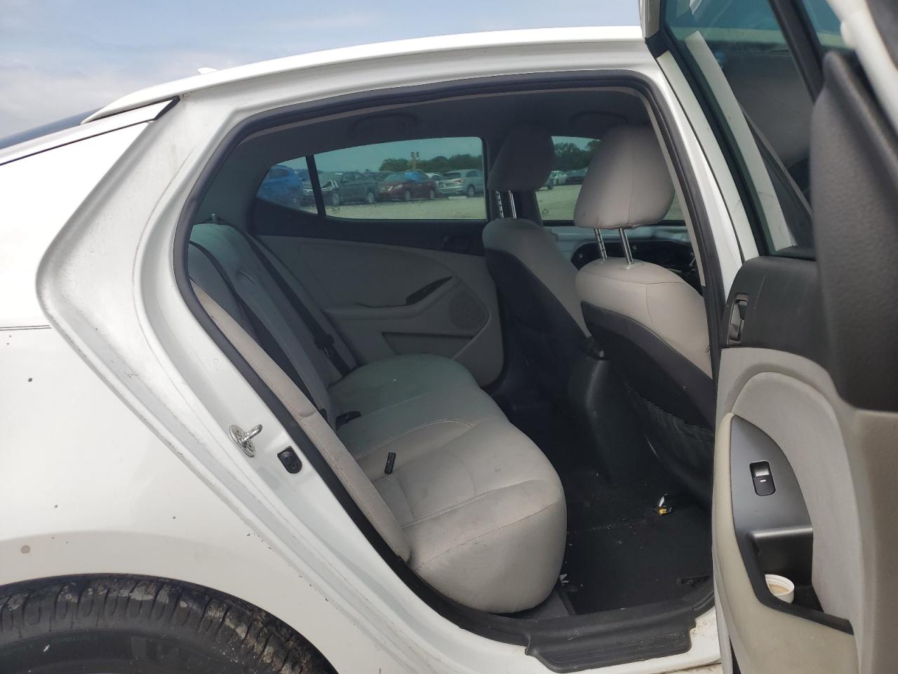 2014 Kia Optima Lx VIN: 5XXGM4A76EG275240 Lot: 65030864