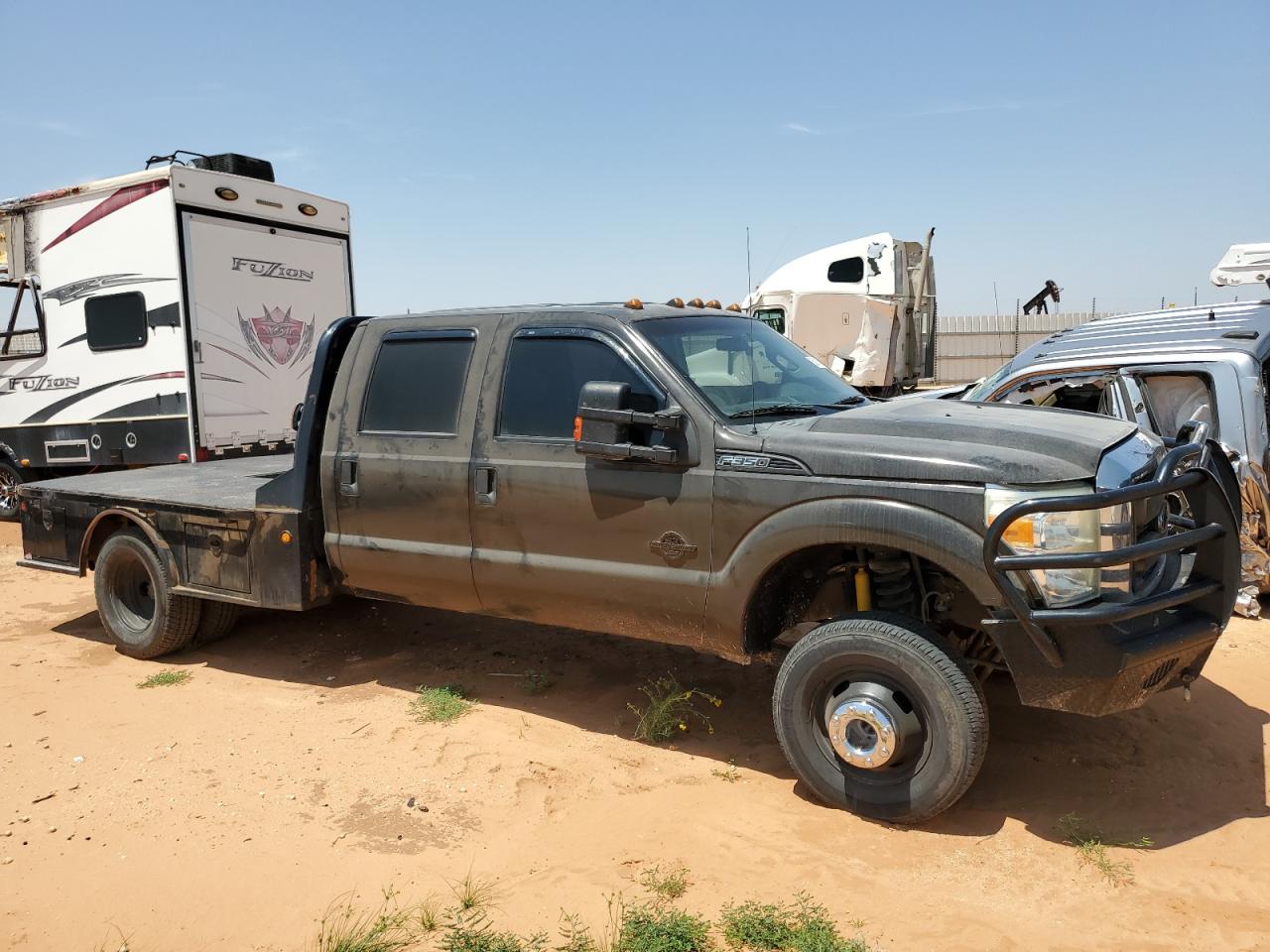 2016 Ford F350 - Image 4