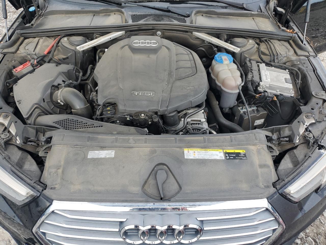 WAUKMAF49JN017734 2018 Audi A4 Premium