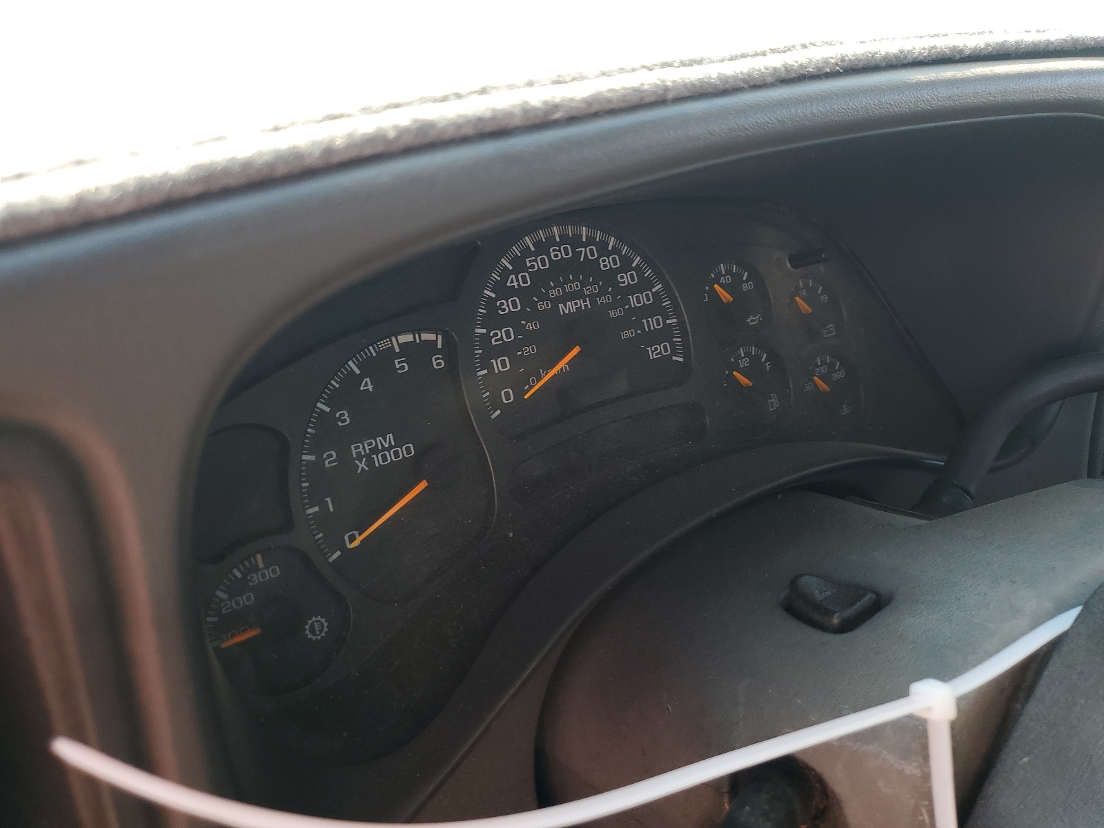 1GTHC29G23E135767 2003 GMC Sierra C2500 Heavy Duty