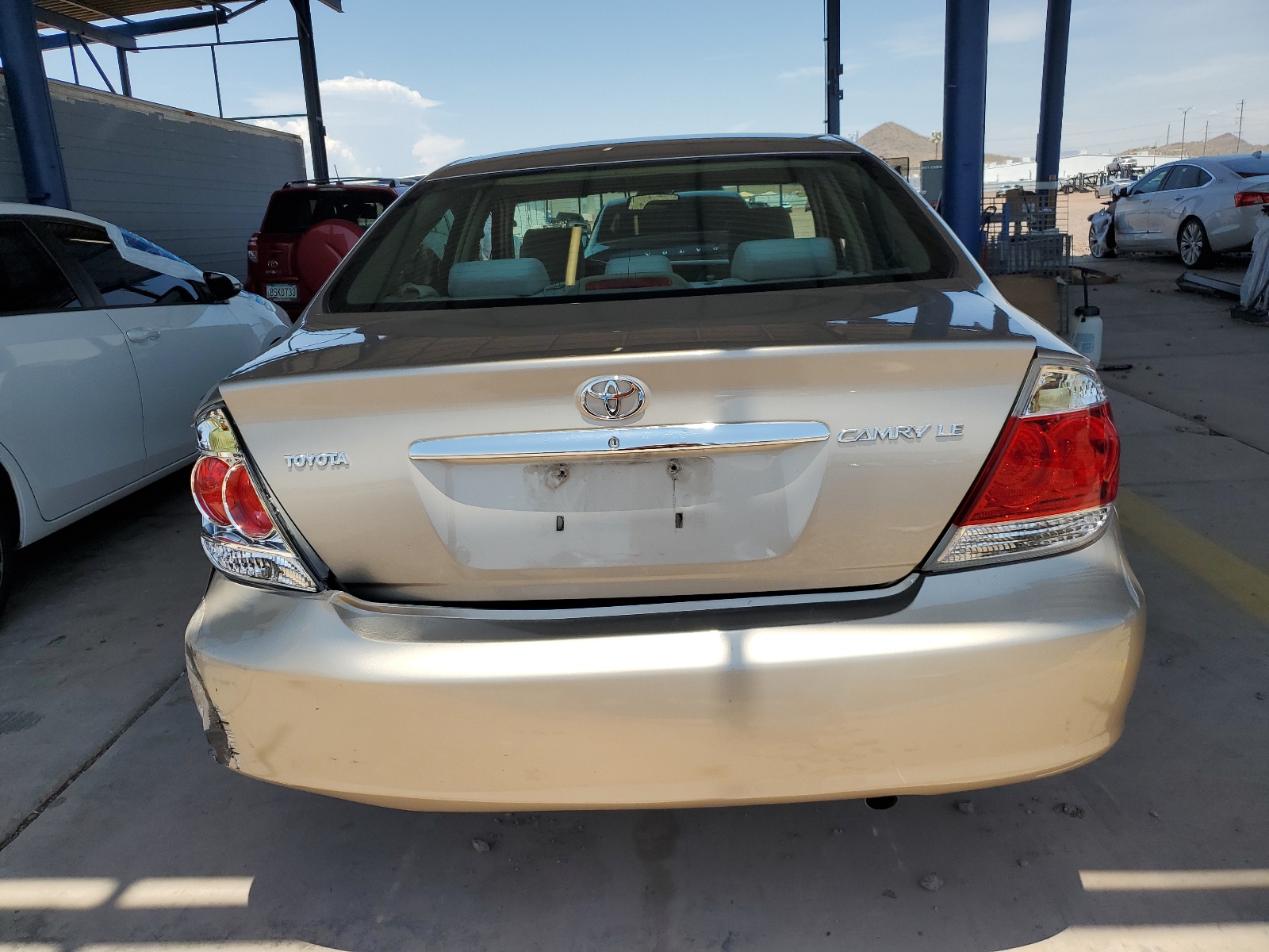 4T1BE30K05U581993 2005 Toyota Camry Le