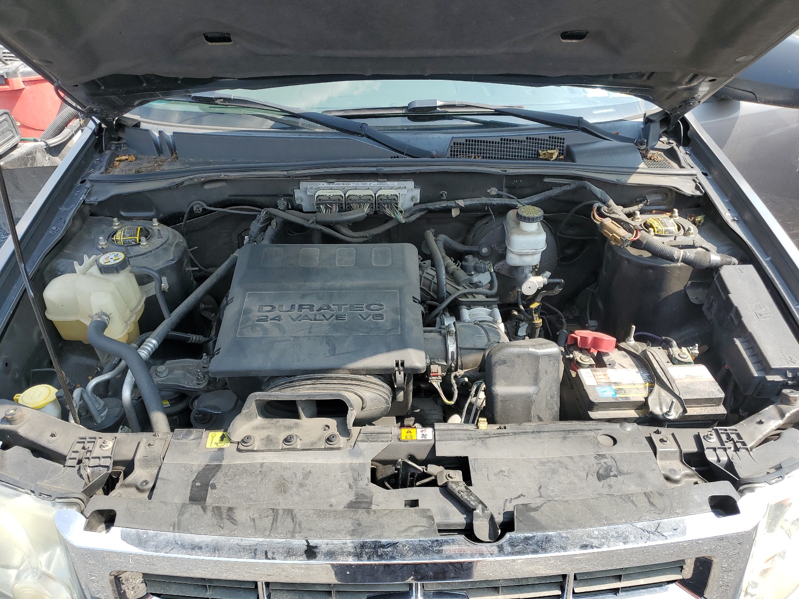 1FMCU9DG7AKB52758 2010 Ford Escape Xlt