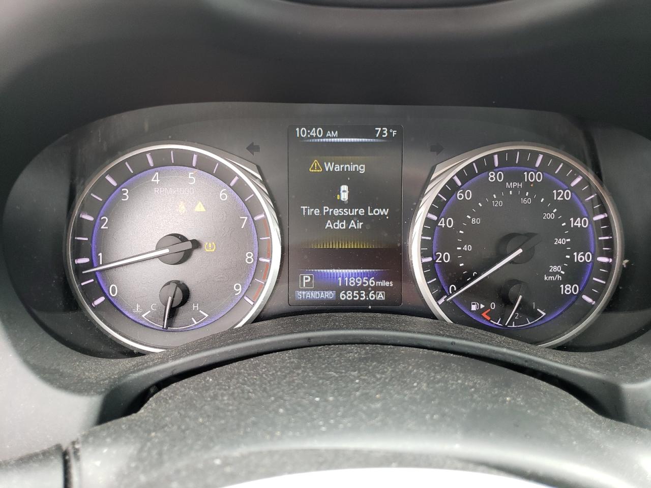 JN1EV7EL4HM551266 2017 Infiniti Q60 Premium