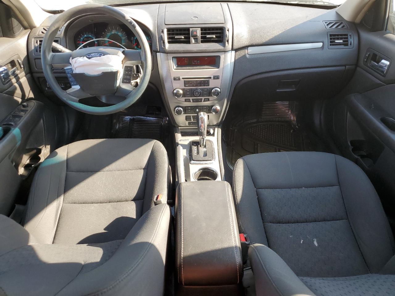 2010 Ford Fusion Se VIN: 3FAHP0HA1AR138780 Lot: 65440384