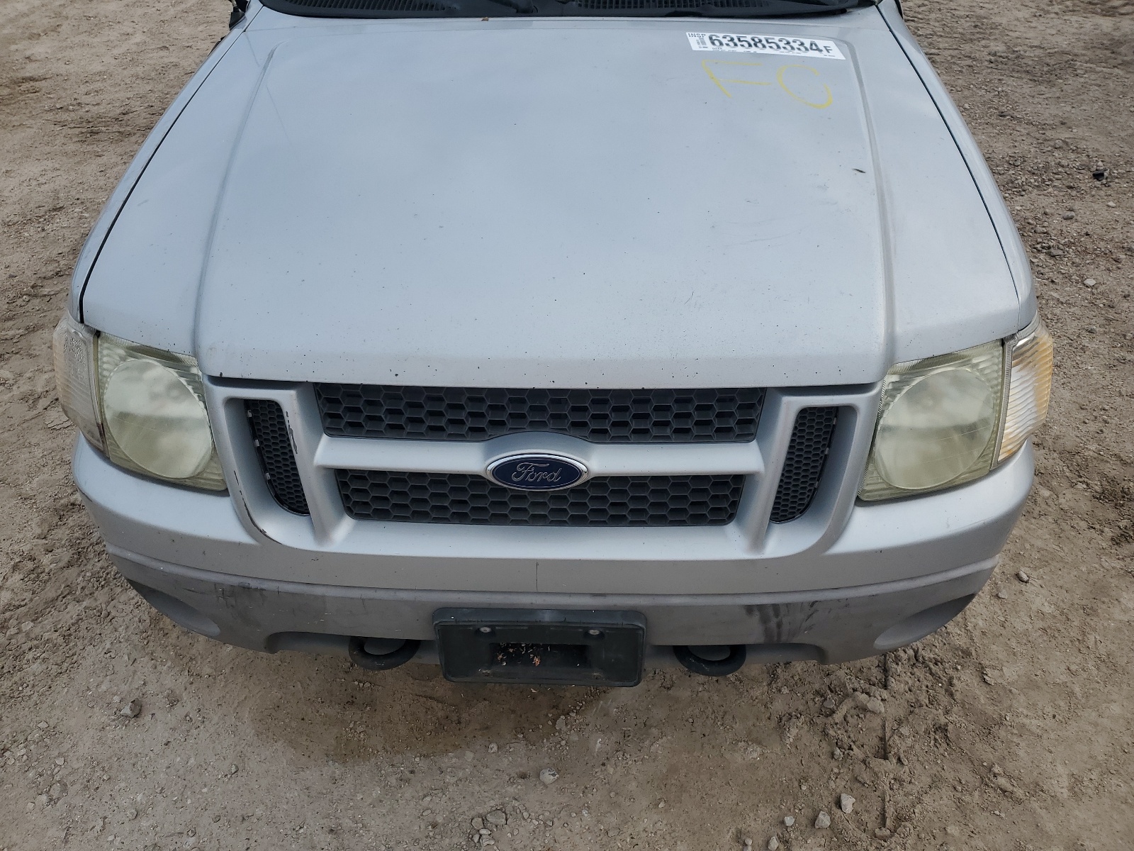 1FMZU77E42UB57057 2002 Ford Explorer Sport Trac