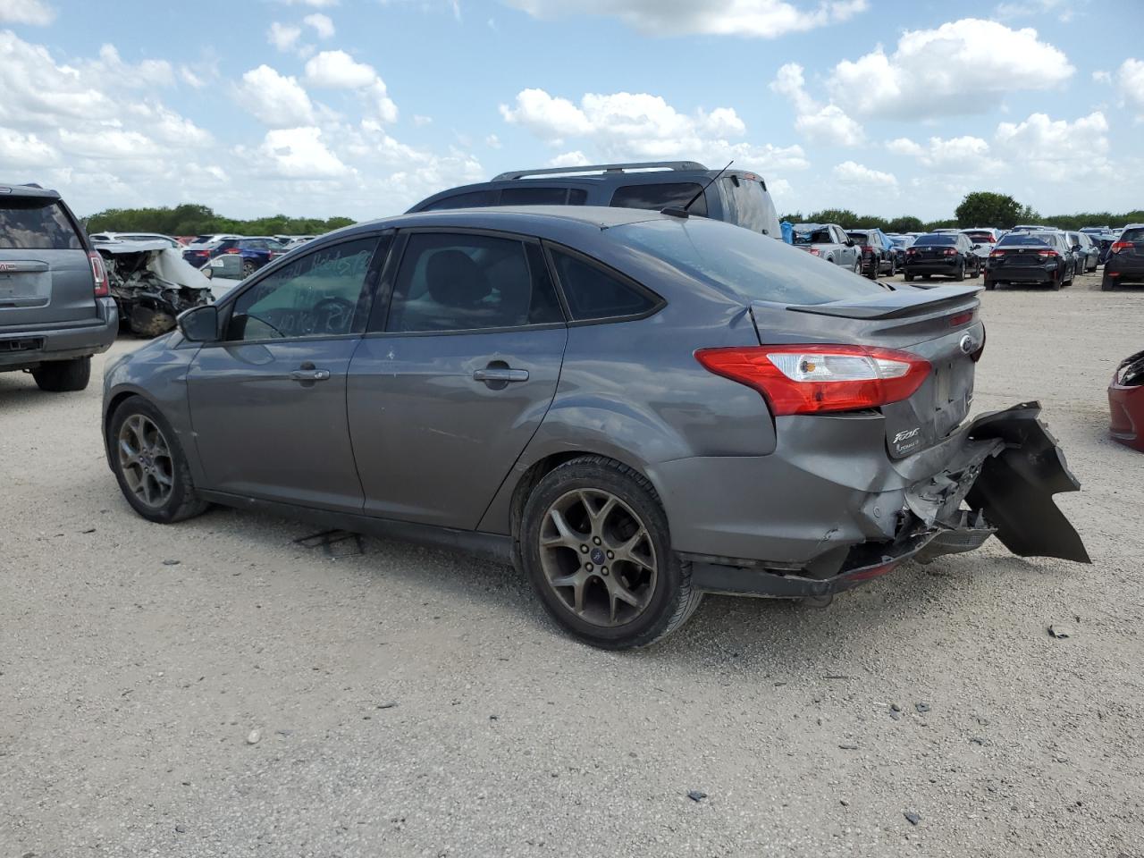 2014 Ford Focus - Image 2