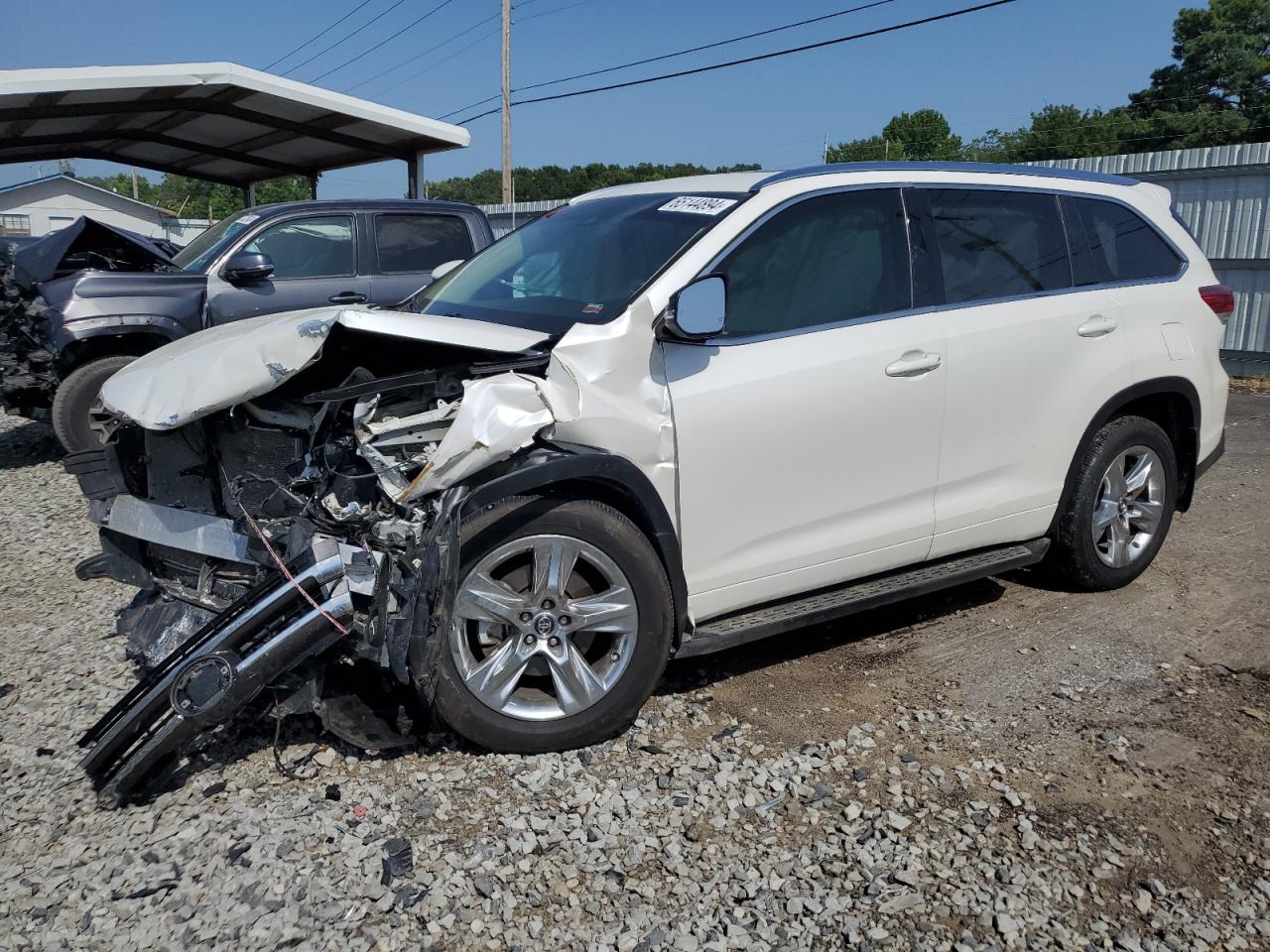 5TDYZRFH2JS253801 2018 TOYOTA HIGHLANDER - Image 1