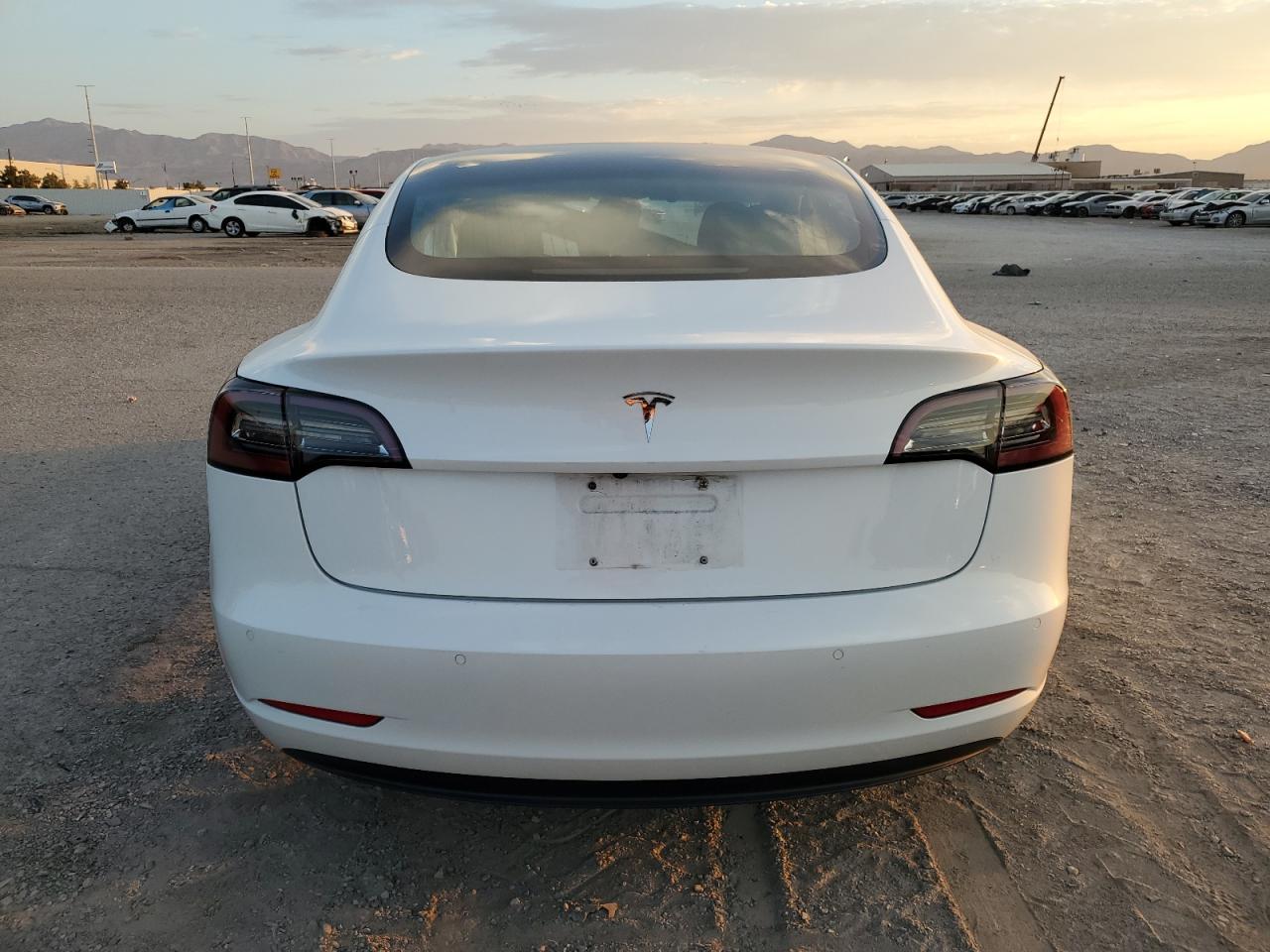 2018 Tesla Model 3 VIN: 5YJ3E1EA1JF060510 Lot: 63894224