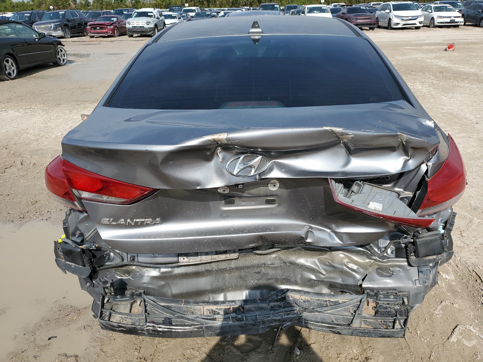 5NPD84LF2JH242892 2018 Hyundai Elantra Sel