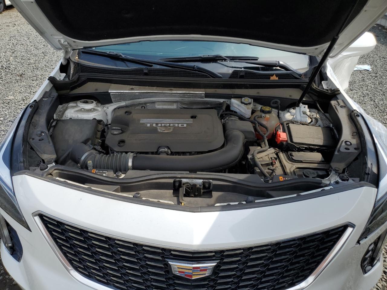 2020 Cadillac Xt4 Luxury VIN: 1GYAZAR43LF012421 Lot: 63565564