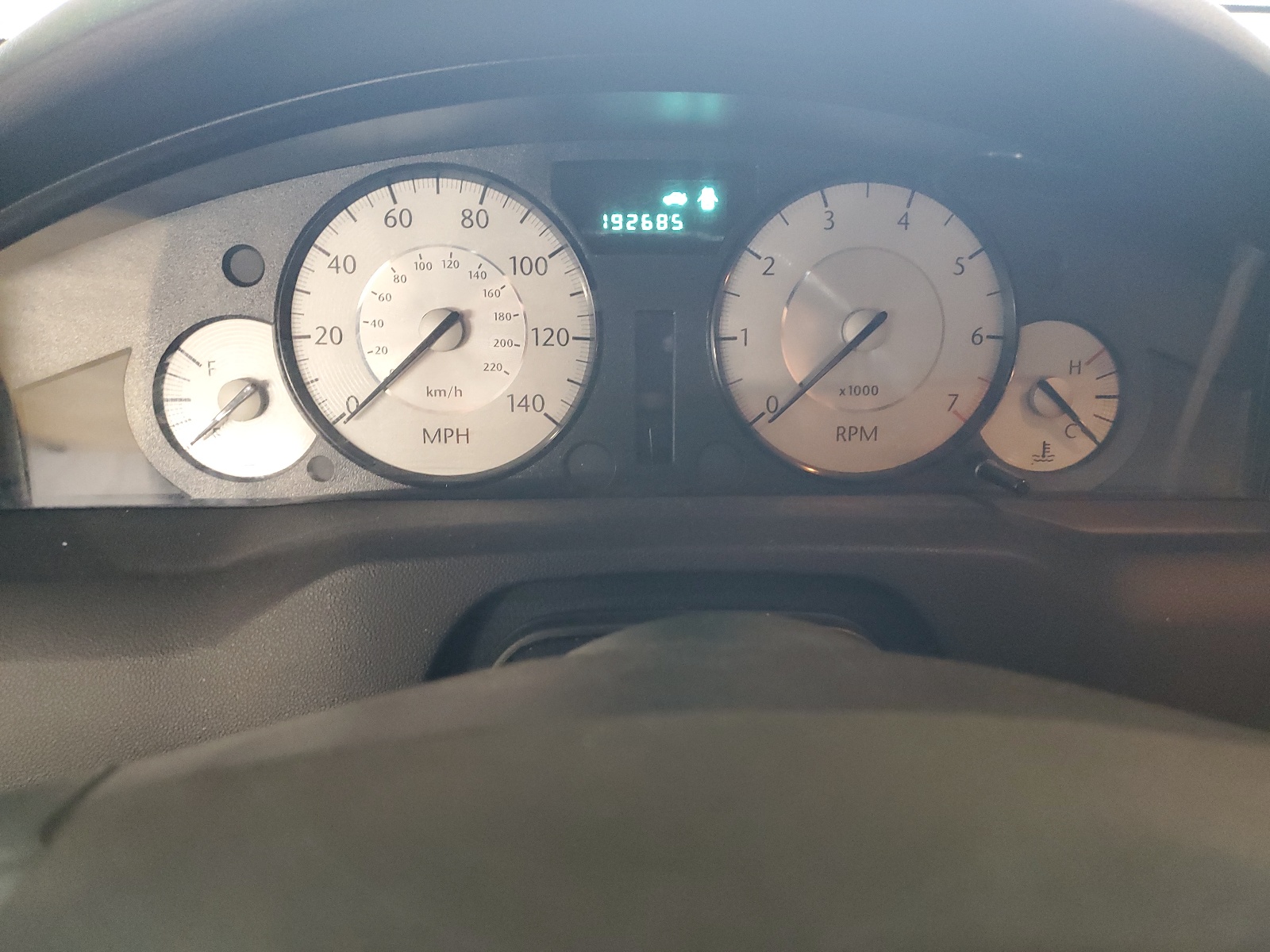 2C3CA5CV4AH250017 2010 Chrysler 300 Touring